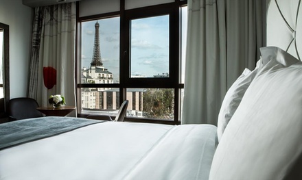 Paryż: pokój classic lub pokój z widokiem na Wieżę Eiffla i śniadanie dla 2 osób w hotelu Le Parisis